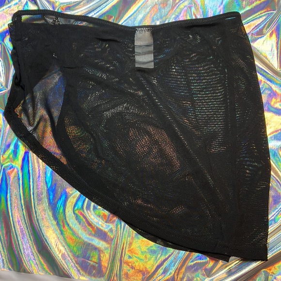 New, Black mesh mini skirt - Picture 4 of 9
